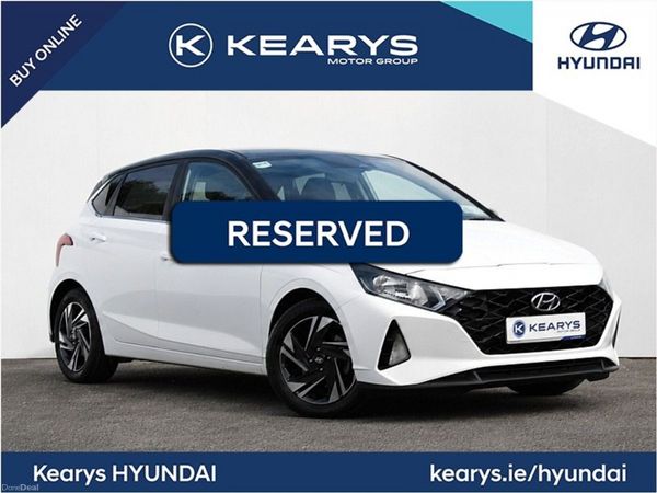 Hyundai i20 Hatchback, Petrol, 2022, White
