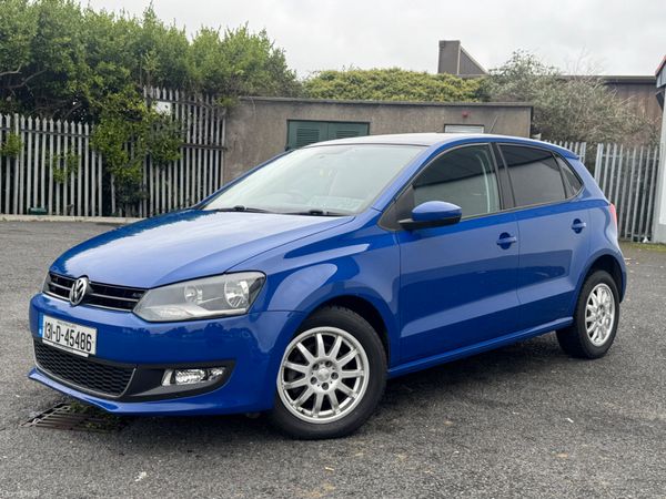 Volkswagen Polo Hatchback, Petrol, 2013, Blue