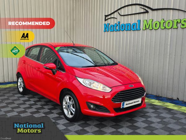 Ford Fiesta Hatchback, Petrol, 2014, Red