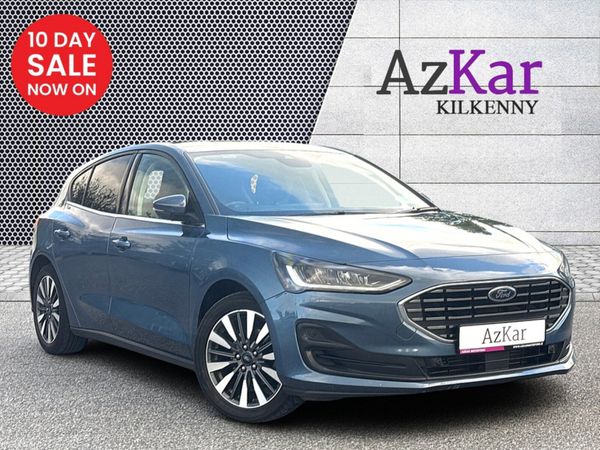 Ford Focus Hatchback, Petrol, 2024, Blue