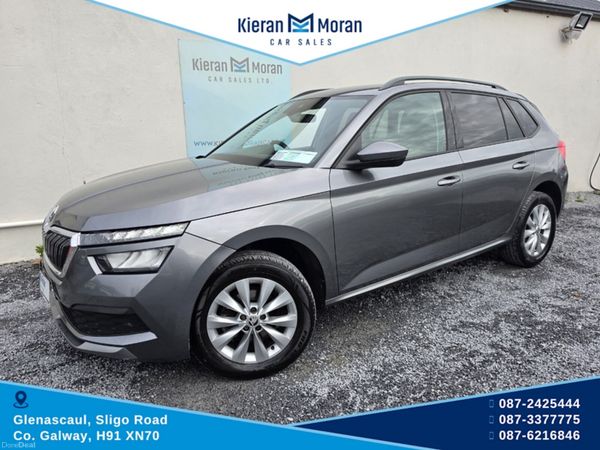 Skoda Kamiq Hatchback, Petrol, 2022, Grey