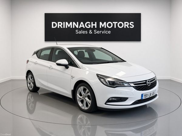 Vauxhall Astra Hatchback, Petrol, 2019, White