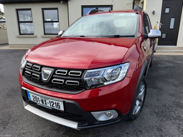 Dacia Sandero Stepway Hatchback, Diesel, 2020, Red