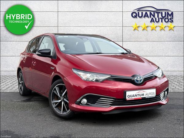 Toyota Auris Hatchback, Petrol Hybrid, 2018, Red