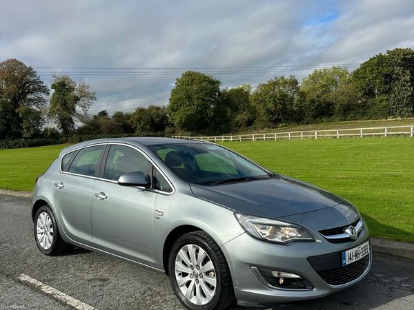 Vauxhall Astra Hatchback, Diesel, 2014, Silver