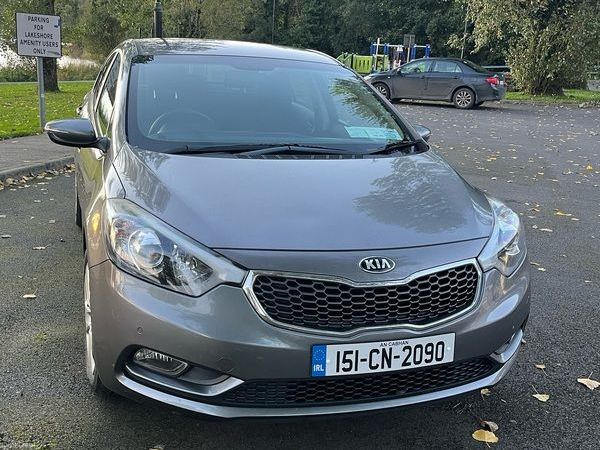 Kia Cerato Saloon, Petrol, 2015, Grey