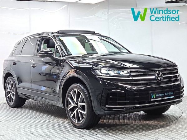 Volkswagen Touareg SUV, Petrol Hybrid, 2023, Black