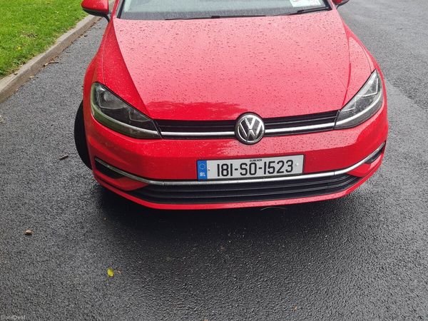 Volkswagen Golf Hatchback, Petrol, 2018, Red
