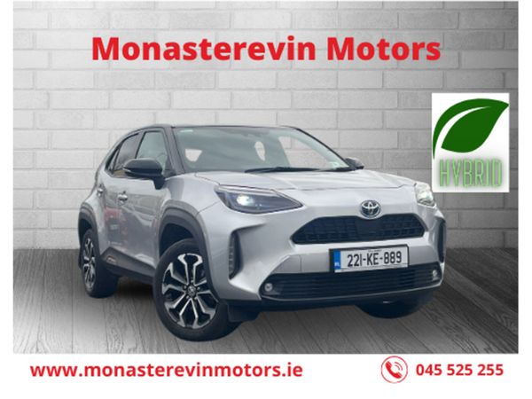 Toyota Yaris Cross Hatchback, Petrol Hybrid, 2022, Grey