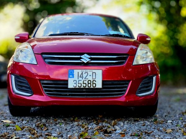 Suzuki Swift Hatchback, Petrol, 2014, Red