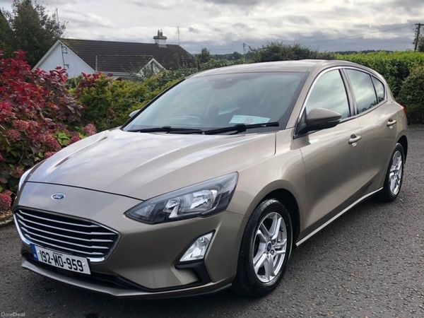 Ford Focus Hatchback, Diesel, 2019, Silver