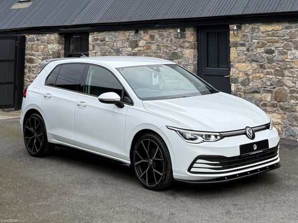 Volkswagen Golf Hatchback, Diesel, 2023, White