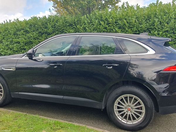 Jaguar F-Pace SUV, Diesel, 2017, Black