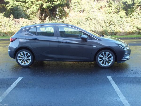 Opel Astra Hatchback, Diesel, 2016, Grey