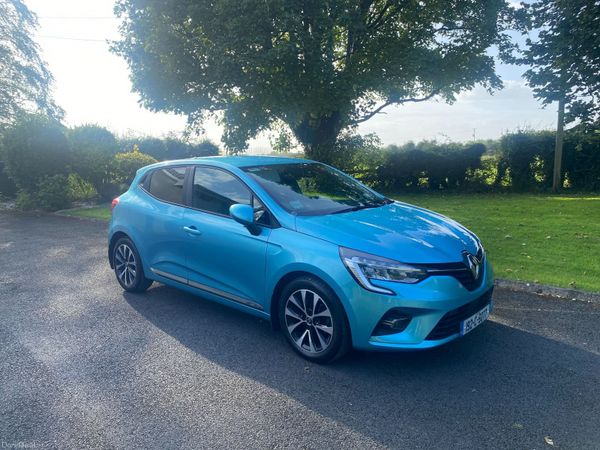 Renault Clio Hatchback, Petrol, 2019, Blue