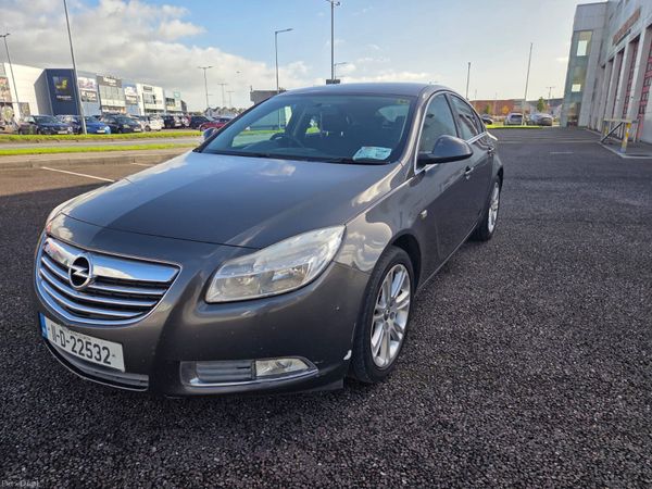Opel Insignia Hatchback, Diesel, 2011, Grey