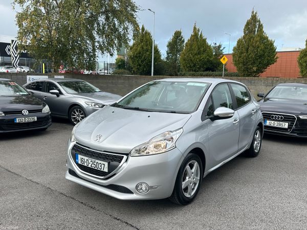 Peugeot 208 Hatchback, Diesel, 2016, Grey