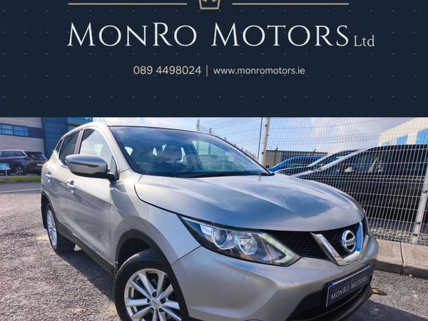 Nissan Qashqai Hatchback, Diesel, 2015, Silver