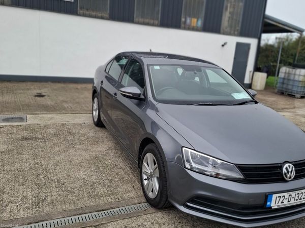 Volkswagen Jetta Saloon, Diesel, 2017, Grey