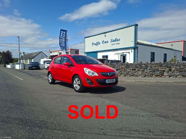 Opel Corsa Hatchback, Petrol, 2013, Red