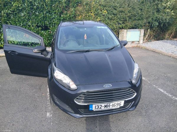 Ford Fiesta Hatchback, Diesel, 2013, Black