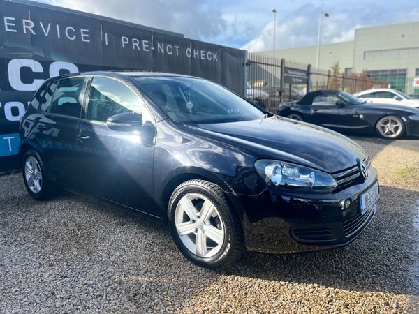 Volkswagen Golf Hatchback, Petrol, 2010, Black