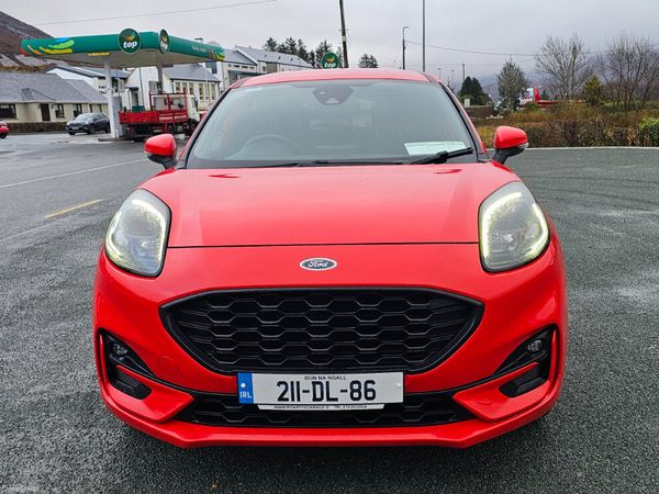 Ford Puma MPV, Petrol Hybrid, 2021, Red