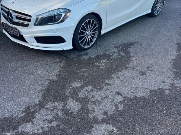 Mercedes-Benz A-Class Hatchback, Petrol, 2015, White