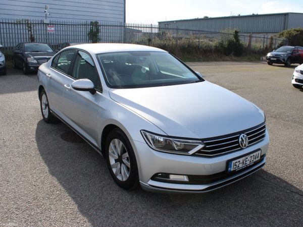 Volkswagen Passat Saloon, Diesel, 2015, Silver
