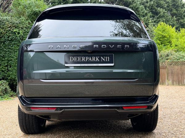 Land Rover Range Rover SUV, Petrol Hybrid, 2024, Green