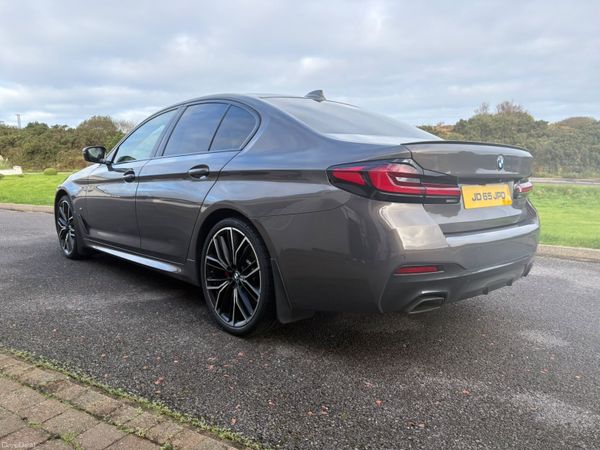 BMW 5-Series Saloon, Diesel Hybrid, 2023, Grey