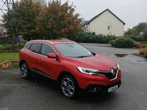 Renault Kadjar SUV, Diesel, 2017, Red
