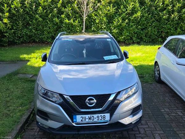 Nissan Qashqai MPV, Diesel, 2021, Grey