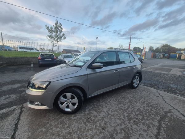 Skoda Fabia Hatchback, Petrol, 2018, Grey