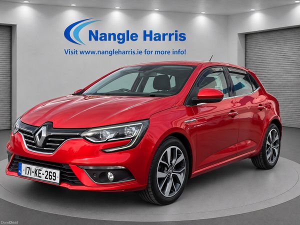 Renault Megane Hatchback, Diesel, 2017, Red