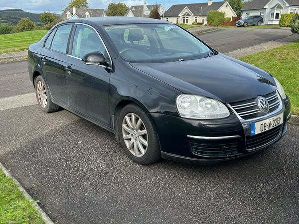 Volkswagen Jetta Saloon, Petrol, 2008, Black
