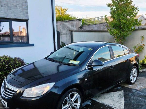 Opel Insignia MPV, Diesel, 2012, Black