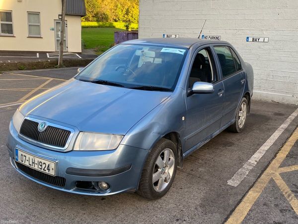 Skoda Fabia Saloon, Petrol, 2007, Grey