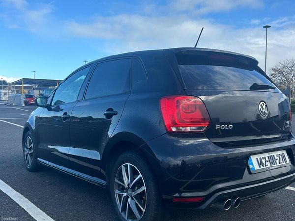 Volkswagen Polo Hatchback, Petrol, 2014, Black