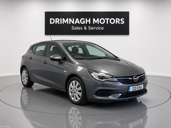 Opel Astra Hatchback, Diesel, 2021, Grey