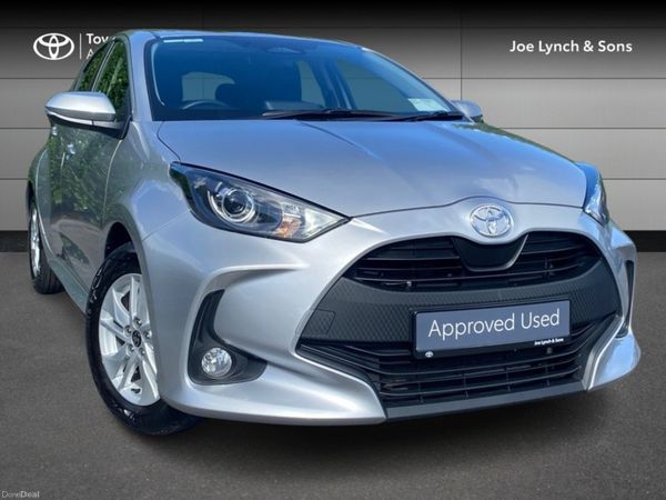 Toyota Yaris Hatchback, Petrol Hybrid, 2026, Grey