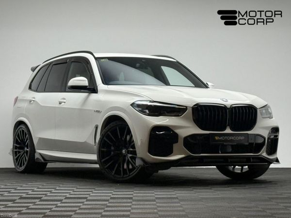 BMW X5 SUV, Petrol Plug-in Hybrid, 2023, White