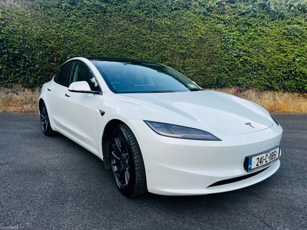 Tesla Model 3 Saloon, Electric, 2024, White