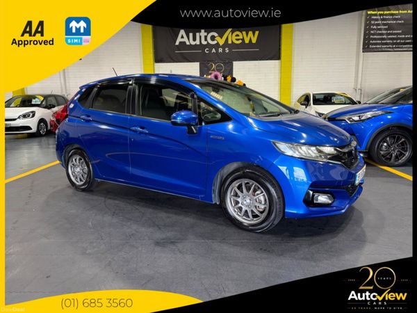 Honda Fit Hatchback, Petrol Hybrid, 2018, Blue