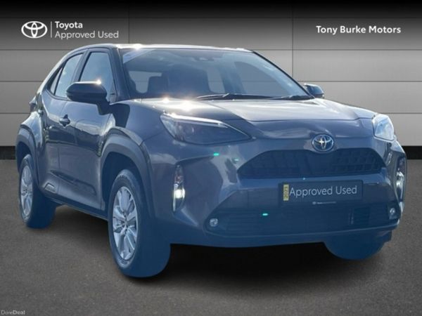 Toyota Yaris Cross Hatchback, Petrol Hybrid, 2023, Grey