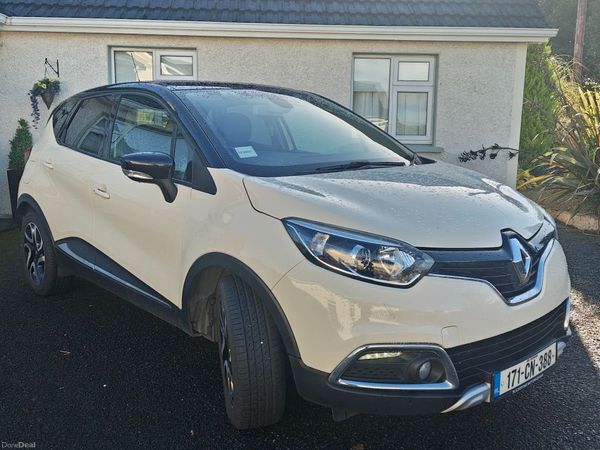 Renault Captur Hatchback, Diesel, 2017, White