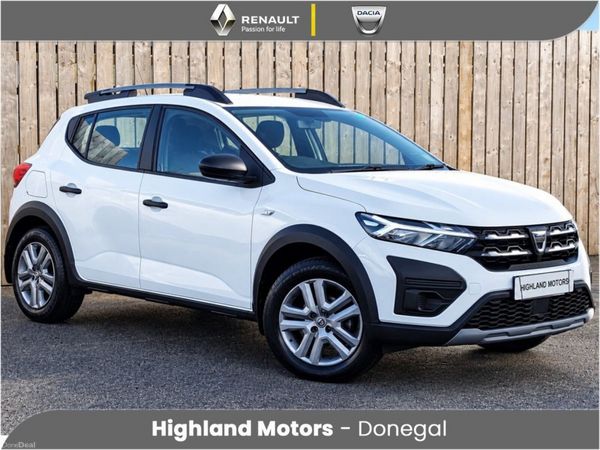 Dacia Sandero Stepway Hatchback, Petrol, 2022, White