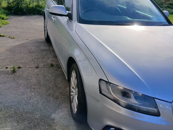 Audi A4 Saloon, Diesel, 2010, Silver