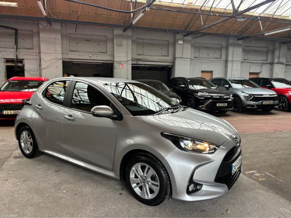 Toyota Yaris Hatchback, Petrol, 2024, Grey
