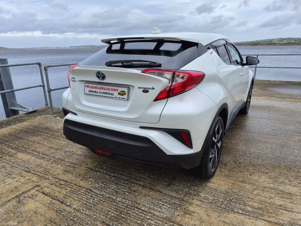 Toyota C-HR Hatchback, Petrol Hybrid, 2019, White